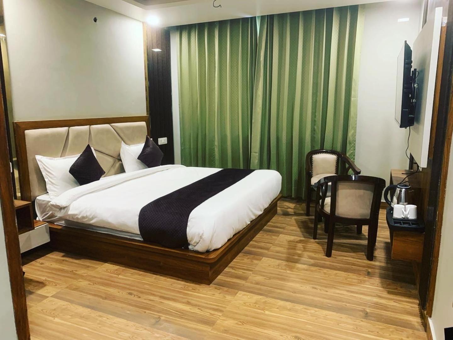 Hotel & Hostel Vimal Ganga Rishikesh Luaran gambar